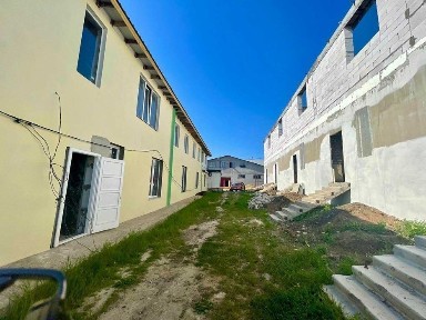 3-комнатная квартира с ремонтом в новом доме в Прилиманском