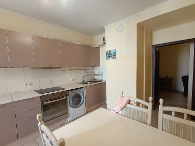 3-кімнатна квартира 100 м² з трьома санвузлами, вул. Градинська, 9