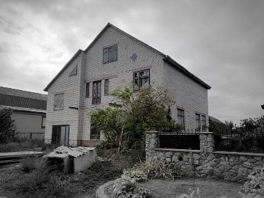 Продаж будинку Є відновлення