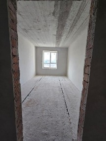 Продається 3-на квартира біля озера