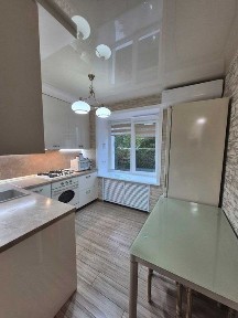 продам затишну квартиру з ремонтом та повним укомплектуванням