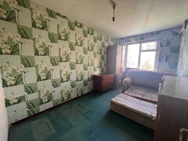 Продам двокімнатну квартиру на Макулані