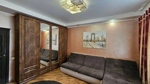 Сдам в аренду 3х комнатную квартиру в Центре города