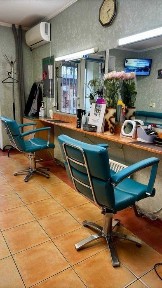 Продам приміщення перукарні