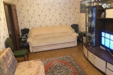 Одеса, Ільфа і Петрова вул., 19