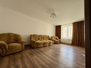 Оренда 2 кім 62м 5 пов в Пасічній вул Хіміків