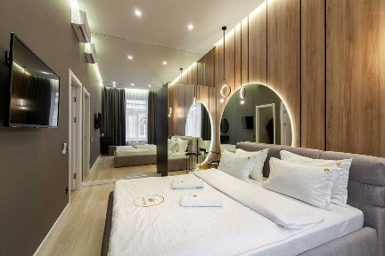 Люкс апартаменти по вул. Волошина 2 на 6 осіб