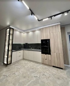 Продаж 2 поверхового будинку