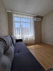 Гатне, Оптимістична 1