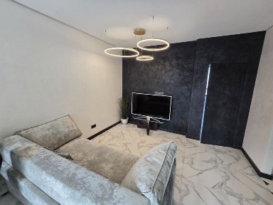 2-кім. кв. вул Вовчинецька р-н Метро