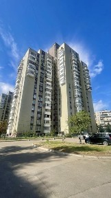 3к (83м2) на Березняках (Тичини, Шумского, Дніпровська набережна)