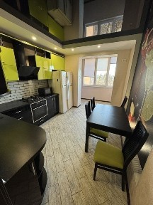 Оренда 2 кім квартири у Новобудові