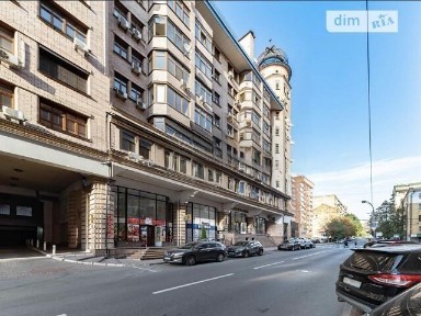 Павлівська вулиця, мікрорайон Солдатська Слобідка, район Шевченківський, Київ, метро Лук'янівська, вул. Павлівська, площа 335.8 кв. м