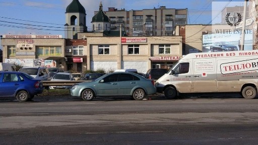 Приміщення в районі Бам