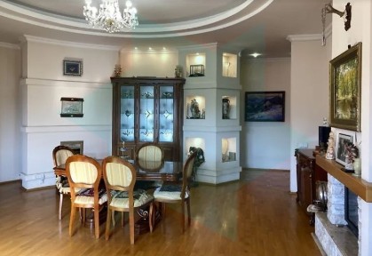 Продажа 3-комнатной квартиры 131 м², Староказацкая ул., 51