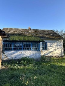 Продаж гарної ділянки 25 соток з будинком