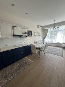 2-кімнатна квартира студіо по вулиці Січових Стрільців