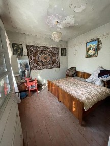 В Продажу Будинок 6,7 км.