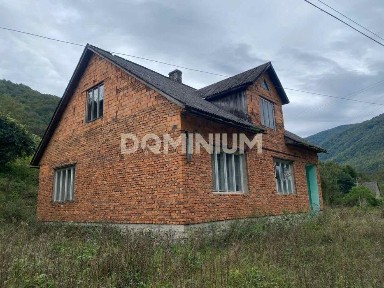 Продається будинок у селі