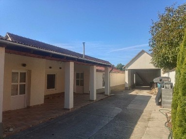 ТЕРМІНОВО 5-и кімнатне будинковолодіння (можливе проживання 3 поколінь