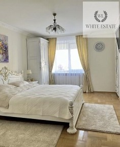 Продаж 3 кім. квартири вул. Лозовецька