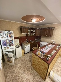 Продам будинок у передмісті Виноградів