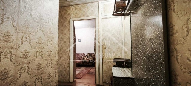 Продаж 1-кімнатної у центрі міста, вул. Петра Калнишевського 14