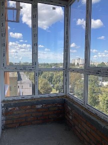 Київ, Святошинський, Бердника 1