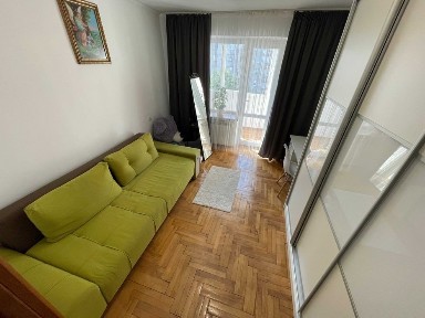 Продам 3 кімнатну квартиру 73 кв. м. м. Новояворівськ!