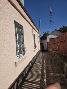 Продається частина будинку