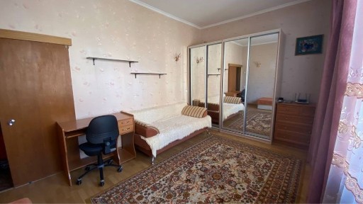 Оренда квартири, <a href='/newbuilding/6388/view/zk-solomenskii'>Соломенский</a> р-н. Вул. Раздельная 5