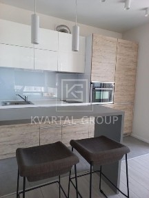 ВЕЛИКА Однокімнатна квартира в Бучі, біля Макдональсу