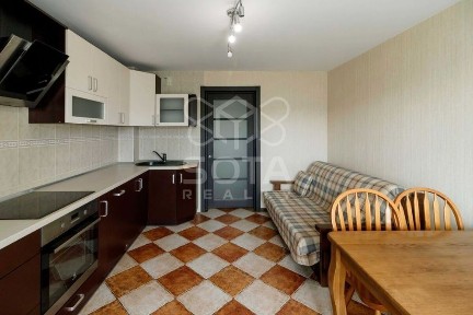 Простора 1к квартира з ремонтом, вул. Братиславська 7А