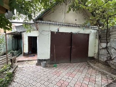 Два будинки на ділянці, 3 сотки, 3 воєнна - Купорна