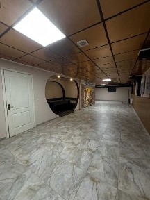 Оренда гарного комерційного приміщення на Митниці