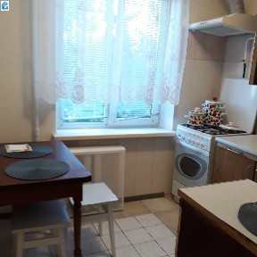 Здам 2-квартиру вул. Андрія Малишка МЕТРО Чернігівська Дарниця ПОРУЧ!