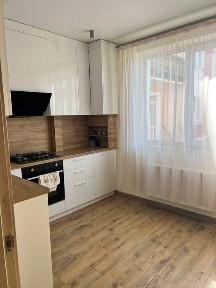 Здам квартиру під комерцію Білогородка Центр