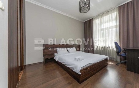 Продаж 2 к. квартири, Київ, Коновальця Євгена (Щорса), Печерський