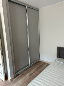 Б-р Дружбы народов 10а (Михновского) Свежий ремонт.