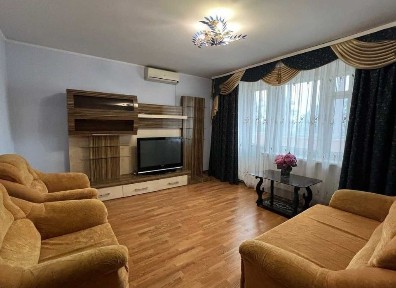 Здам 3 к. квартиру на Замості