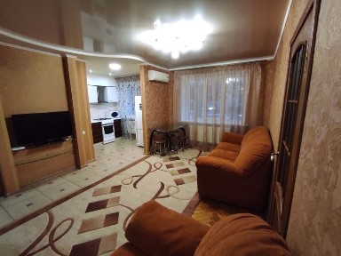 Квартира подобово пр. Гагаріна, л. Мечникова, воєнний госпіталь.