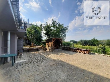 Продаж с. Підгородне