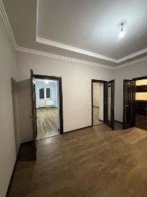 Квартира на Хотинській продаж