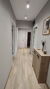 Елітна трьошка, свіжий ремонт, меблі, техніка, Єсеніна 13.