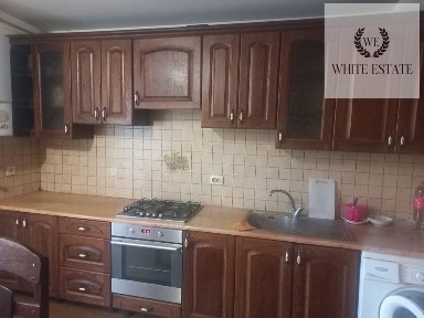 Продаж 3 кім. квартири по вул. Карпенка