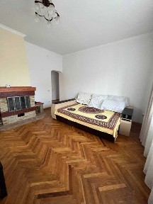 Продається будинок в м. Долина