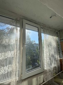 Продам 2-х квартиру метро Индустриальная, ул. Мира 76