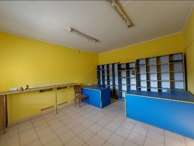 Комерційне Приміщення на Закритій Території 7 соток