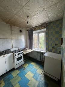 Продам 2к квартиру. 12 квартал. Гладкова. Терра