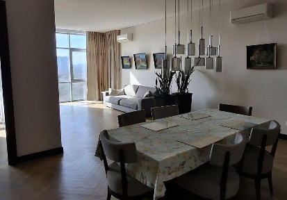 Дарницький бульвар, мікрорайон Північно-Броварський Масив, район Дніпровський, Київ, метро Дарниця, бул. Дарницький 8В • ID 33020228